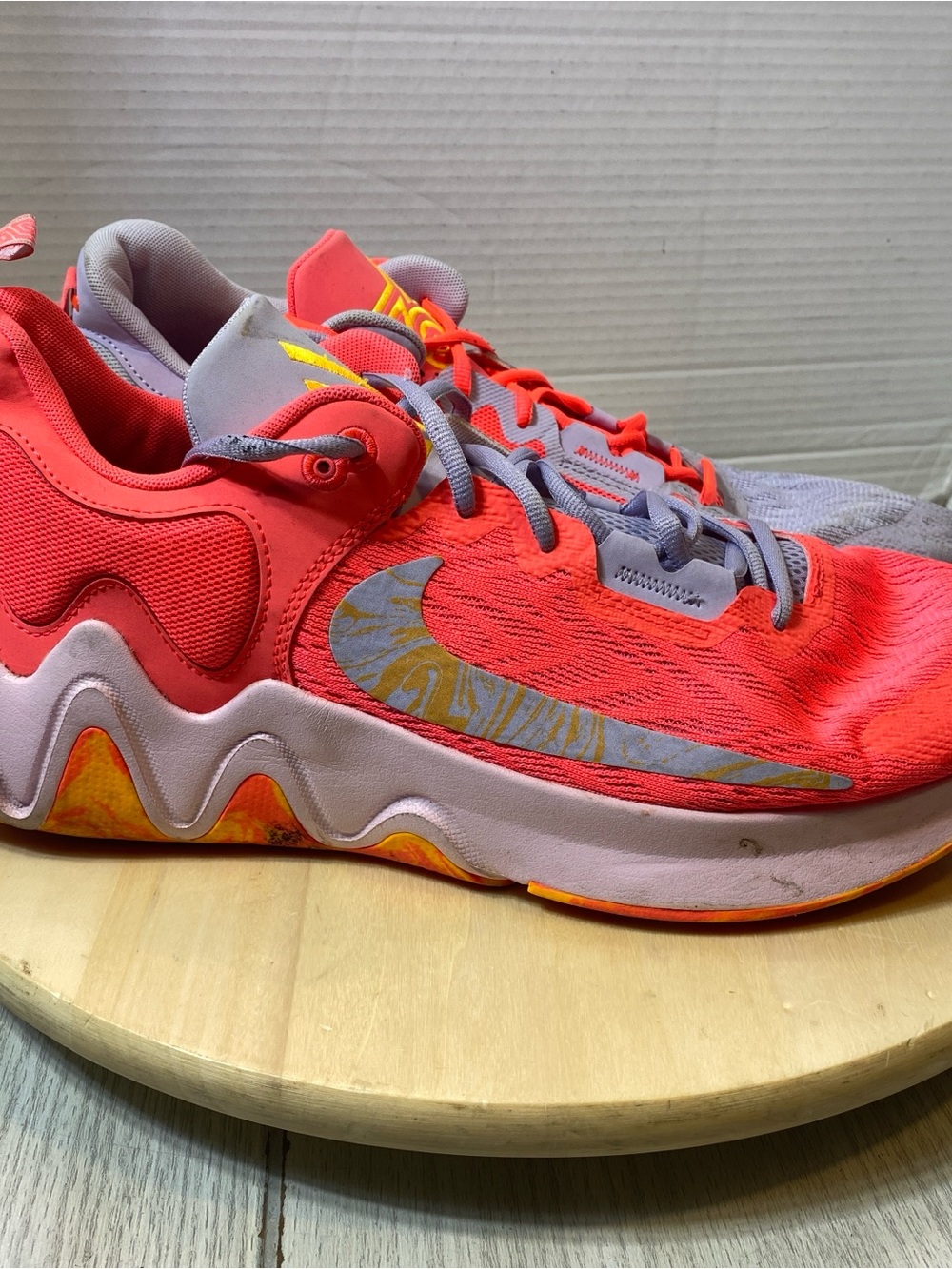 Nike Giannis Immortality 2 Hot Punch Oxygen Purple Men’s Size 14 DM0825-600